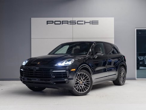 Certified 2022 Porsche Cayenne image 1