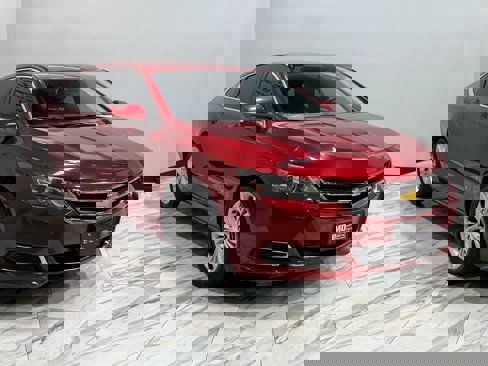 Used 2015 Chevrolet Impala LT w/ Convenience Package image 4