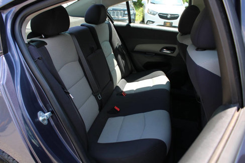 Used 2013 Chevrolet Cruze LS image 27