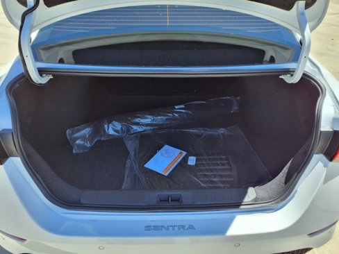 New 2025 Nissan Sentra SV image 7