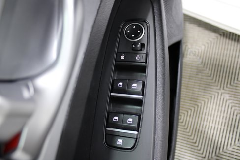 Used 2023 Kia Forte LXS w/ LXS Technology Package image 7