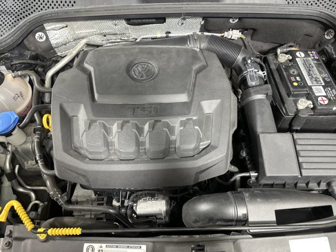 Used 2019 Volkswagen Beetle 2.0T image 24
