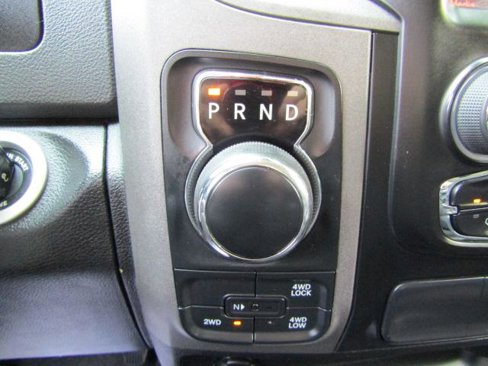 Used 2020 RAM 1500 Express image 20