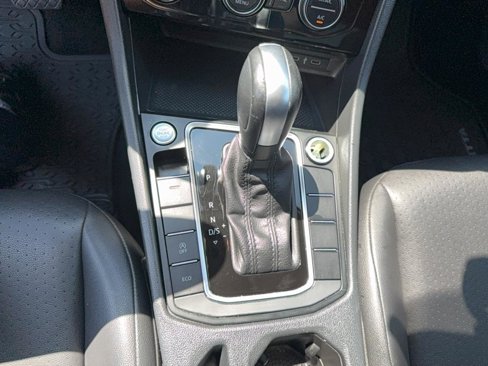 Used 2020 Volkswagen Jetta SE image 21