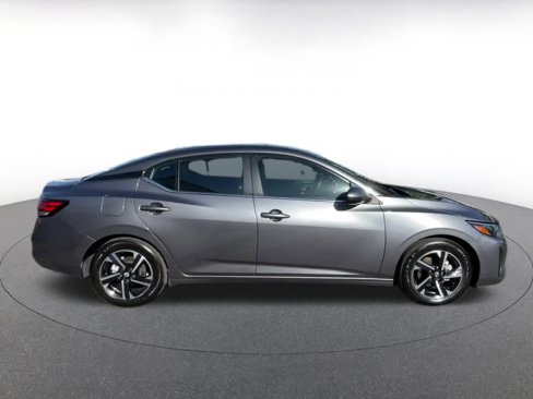Used 2024 Nissan Sentra SV image 16