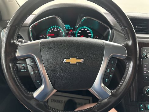 Used 2017 Chevrolet Traverse LT image 33