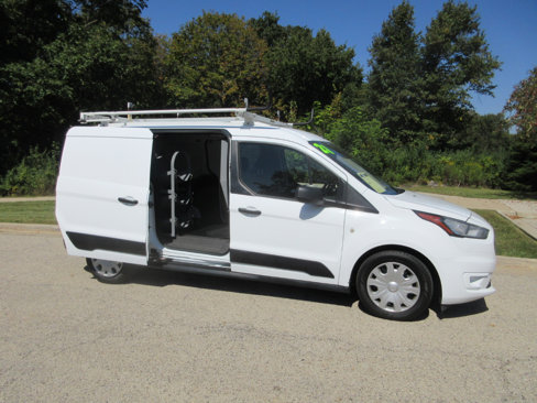 Used 2021 Ford Transit Connect XLT image 19