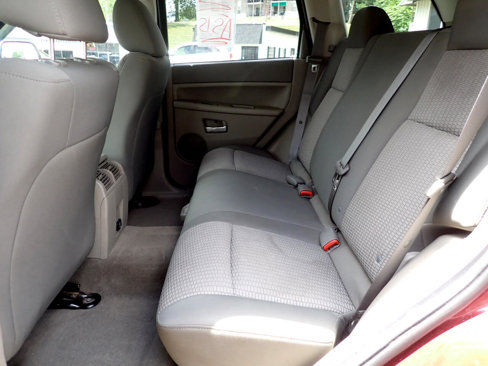 Used 2009 Jeep Grand Cherokee Laredo w/ Popular Equipment Group image 24