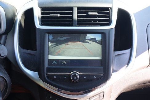 Used 2017 Chevrolet Sonic LT image 29