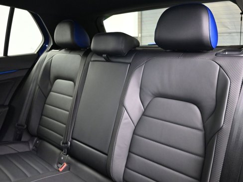 Used 2023 Volkswagen Golf 20th Anniversary Edition image 6