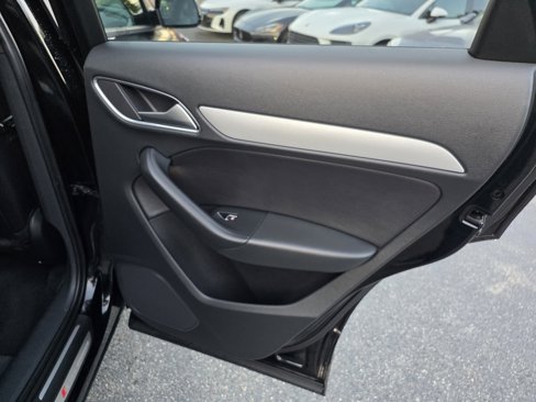 Used 2018 Audi Q3 2.0T Premium image 49