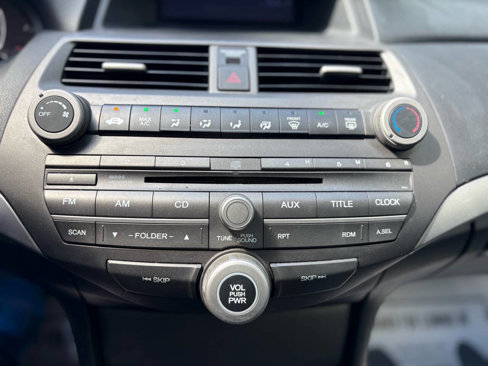 Used 2011 Honda Accord SE image 18