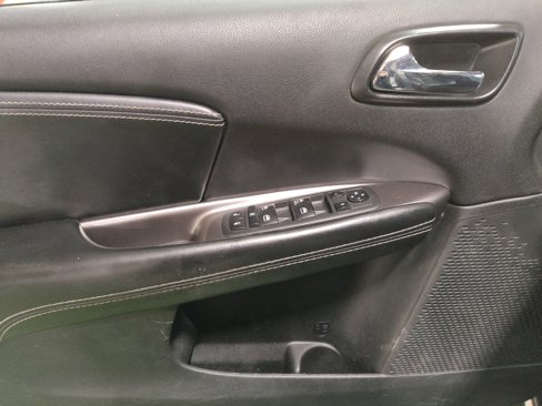 Used 2019 Dodge Journey Crossroad image 27