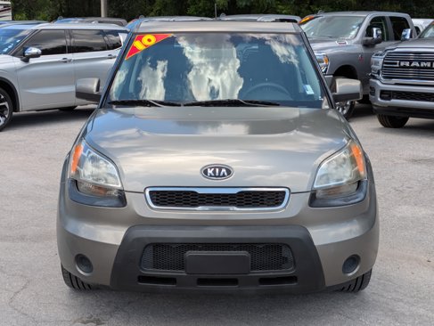 Used 2010 Kia Soul + image 9