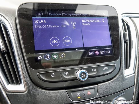 Used 2020 Chevrolet Malibu LT w/ Leather Package image 15