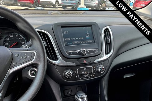 Used 2018 Chevrolet Equinox LT image 9