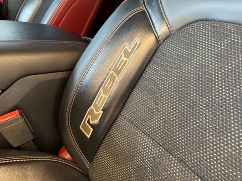 Used 2019 RAM 1500 Rebel image 17