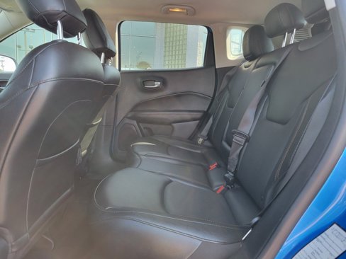 Used 2021 Jeep Compass Limited image 9