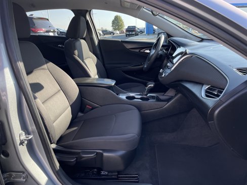 Used 2024 Chevrolet Malibu LT image 25