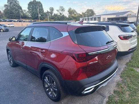 Used 2022 Kia Seltos S image 8