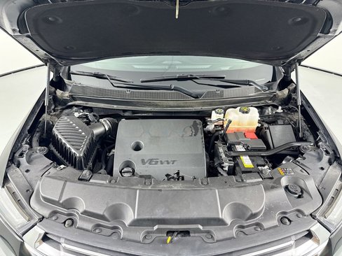 Used 2023 Chevrolet Traverse LT image 29