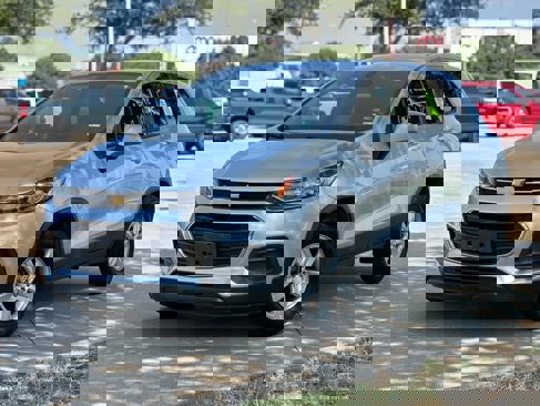 Used 2017 Chevrolet Trax LS image 25