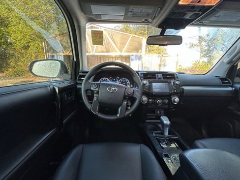 Used 2019 Toyota 4Runner TRD Off-Road Premium image 17