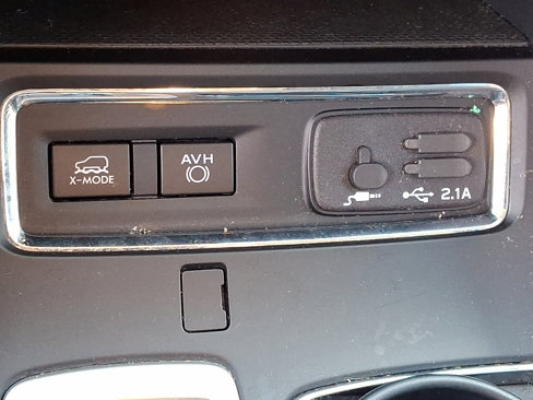 Used 2019 Subaru Ascent Premium image 28
