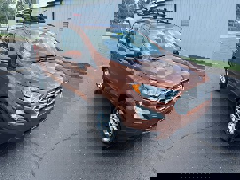 Used 2020 Ford EcoSport SE w/ SE Convenience Package image 1