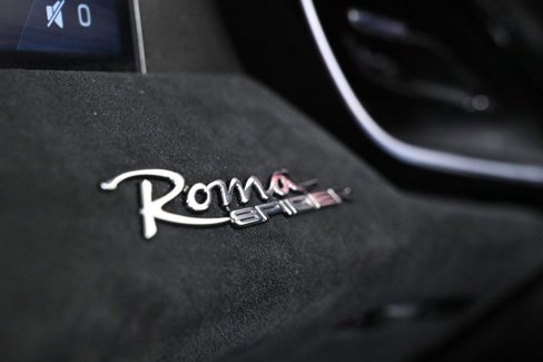 Used 2024 Ferrari Roma Spider image 25