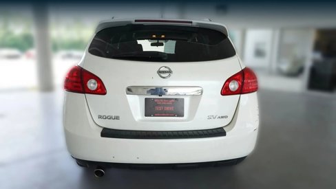 Used 2013 Nissan Rogue SV image 6
