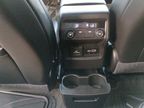 Certified 2021 GMC Acadia SLT image 22
