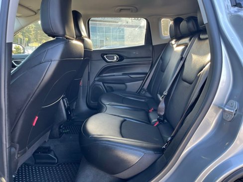 Used 2022 Jeep Compass Trailhawk w/ Trailhawk Convenience Group image 23