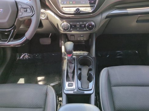 Used 2021 Chevrolet TrailBlazer RS w/ Technology Package image 18