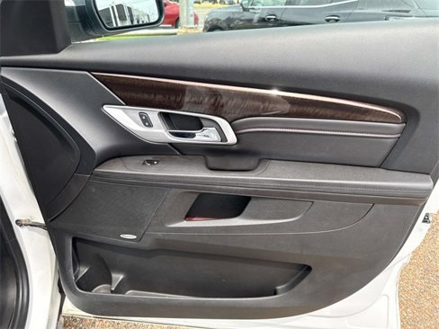 Used 2017 GMC Terrain Denali image 18