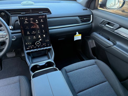 New 2025 GMC Terrain Elevation w/ Black Edition image 13