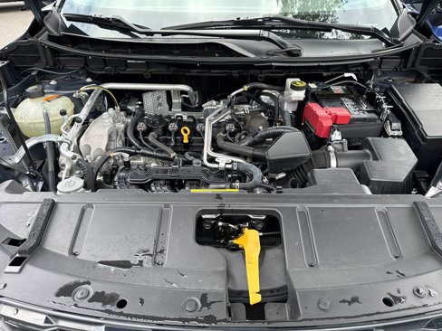 Used 2021 Nissan Rogue S image 22