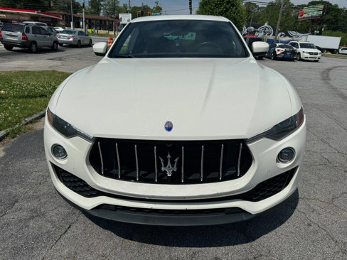 Used 2017 Maserati Levante image 8