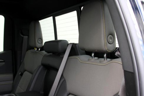 Used 2025 Chevrolet Silverado 1500 ZR2 w/ Technology Package image 40
