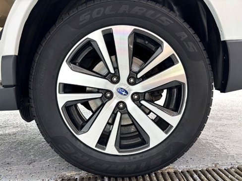 Used 2018 Subaru Outback 2.5i Limited image 35