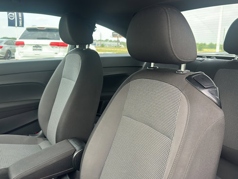 Used 2019 Volkswagen Beetle 2.0T S image 14