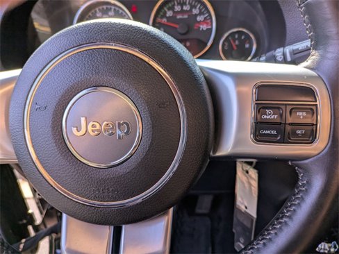 Certified 2016 Jeep Wrangler Unlimited Rubicon image 12