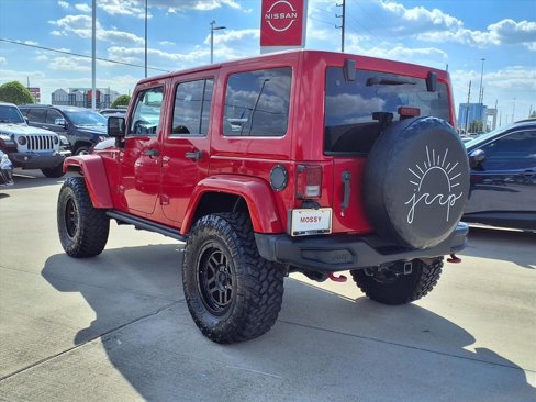 Used 2014 Jeep Wrangler Unlimited Rubicon image 3