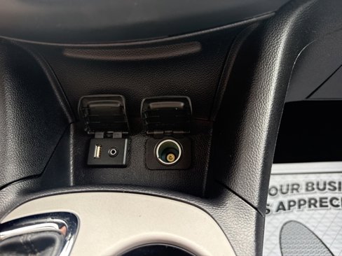 Used 2017 Chevrolet Cruze LS image 19
