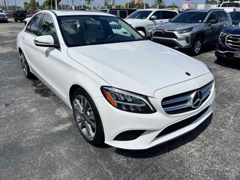 Used 2020 Mercedes-Benz C 300 Sedan image 2