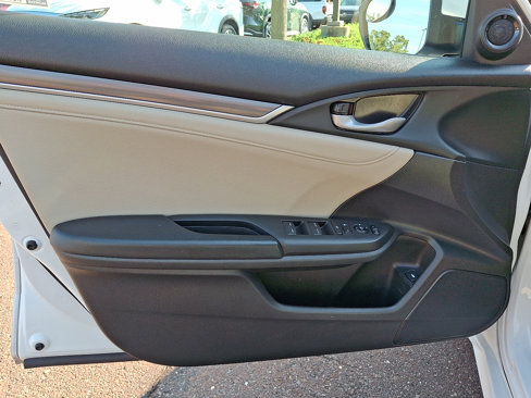 Used 2020 Honda Civic EX-L image 12
