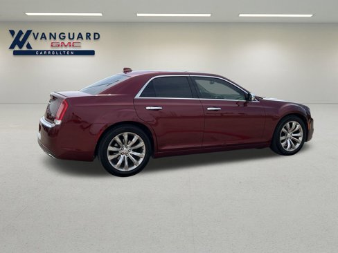 Used 2019 Chrysler 300 Limited image 15
