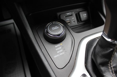 Used 2018 Jeep Cherokee Latitude image 29