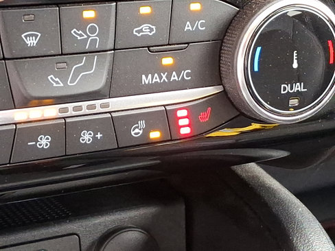 Certified 2022 Ford Escape SEL w/ SEL Stealth AWD Package image 25