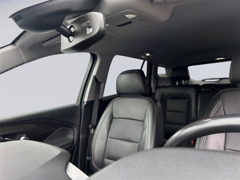 Used 2022 GMC Terrain SLT image 16